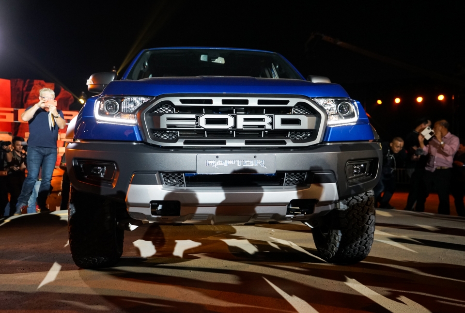 Ford Ranger RAPTOR: Bí mật nhỏ tạo nên sức hút lớn ford ranger raptor bi mat nho tao nen suc hut lon