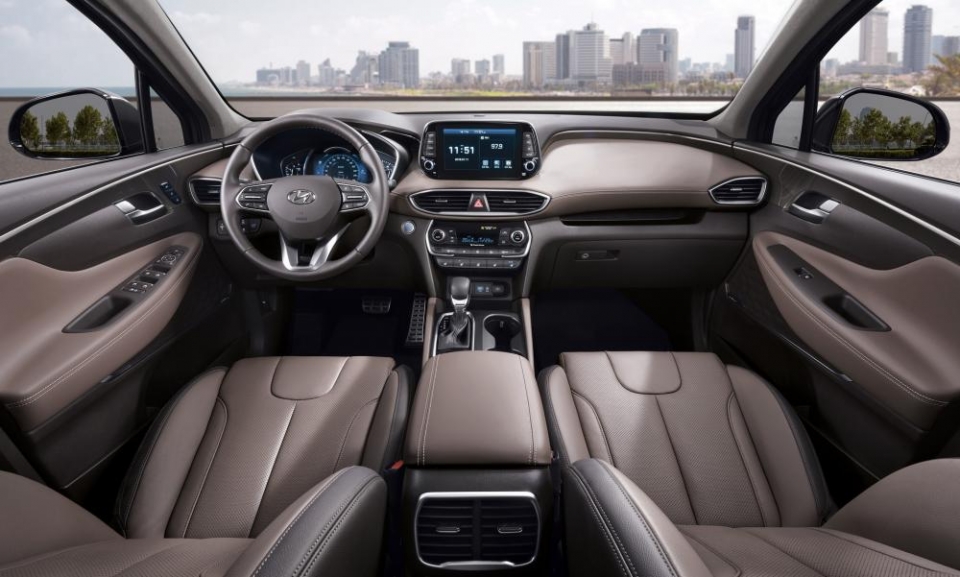 Hyundai Santa Fe 2019: Động cơ mới, hệ thống treo mới, hệ dẫn động mới, nội thất mới hyundai santa fe 2019 dong co moi he thong treo moi he dan dong moi noi that moi