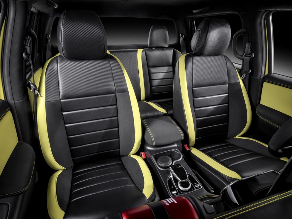 geneva 2017 mercedes benz se trinh dien bo doi ban tai x class
