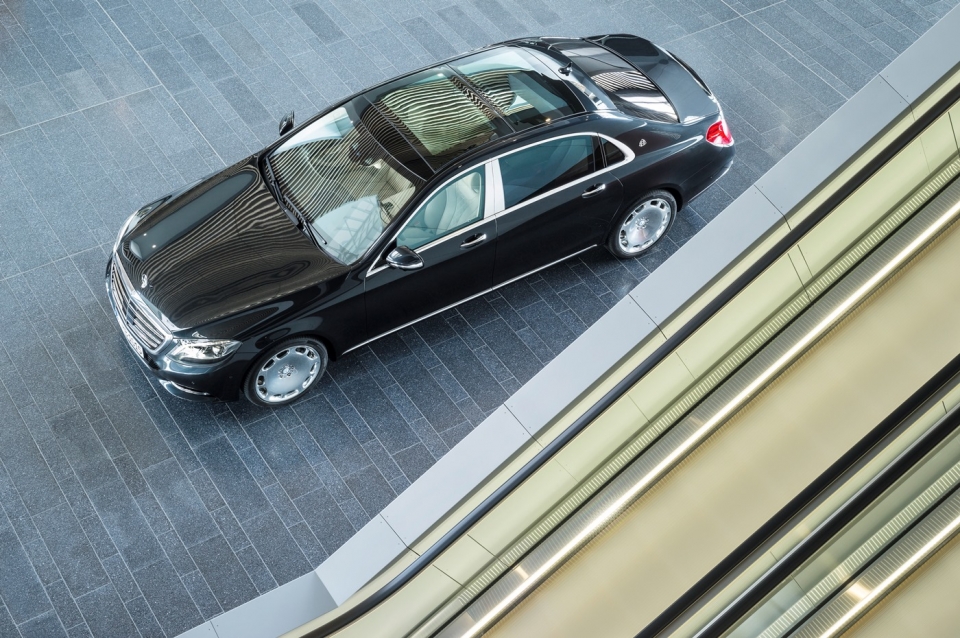 Mercedes-Benz tối ưu chiến lược phát triển với biến thể Maybach S-400 và S 500 mới mercedes benz toi uu chien luoc phat trien voi bien the maybach s 400 va s 500 moi