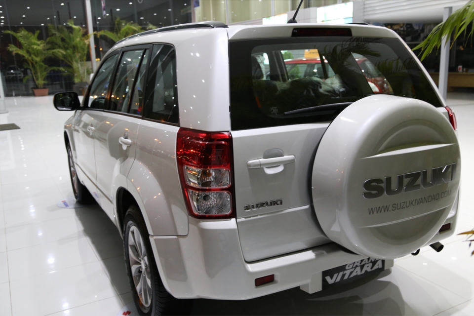 suzuki grand vitara them lua chon suv nhap nguyen chiec tu nhat ban voi gia tot
