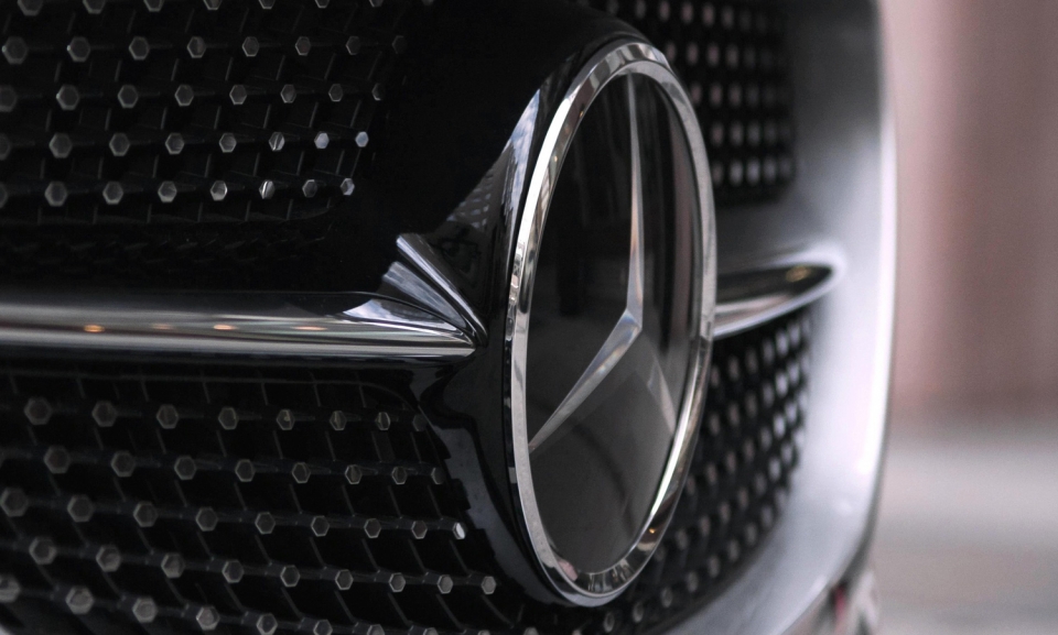 nielsen mercedes benz viet nam la moi truong lam viec tot nhat cua nganh o to va phu tung trong nuoc