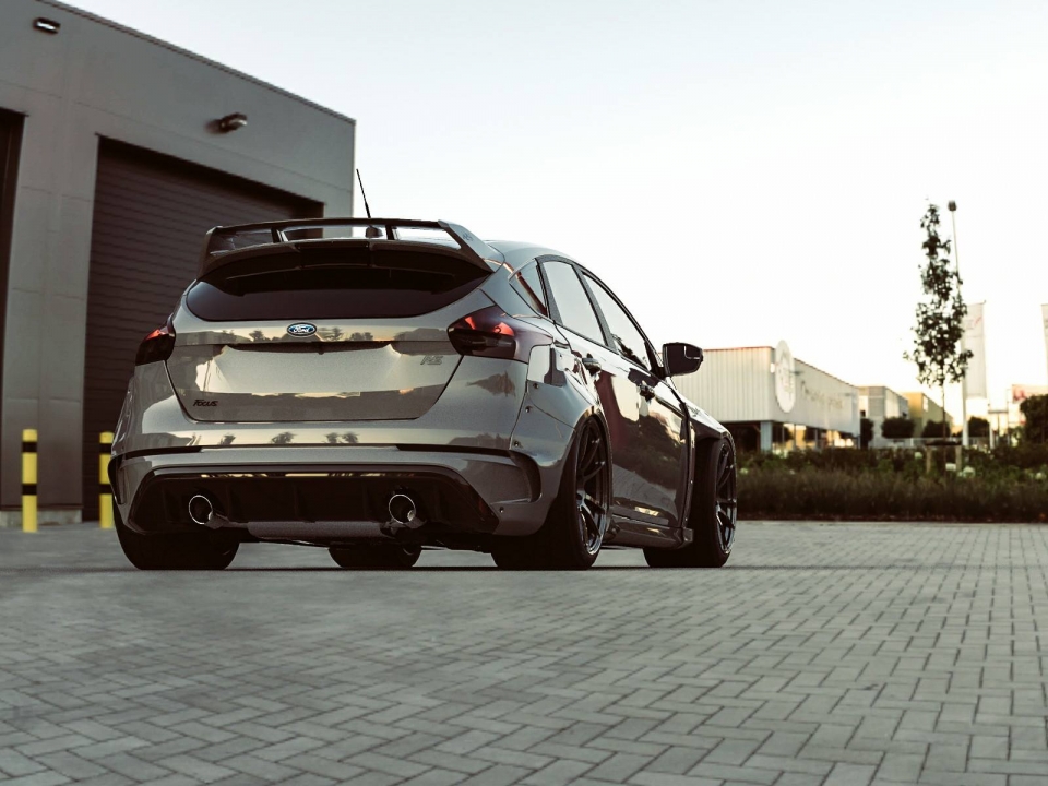 Ford Focus có thêm lựa chọn bodykit mới từ Fortune Flares ford focus co them lua chon bodykit moi tu fortune flares