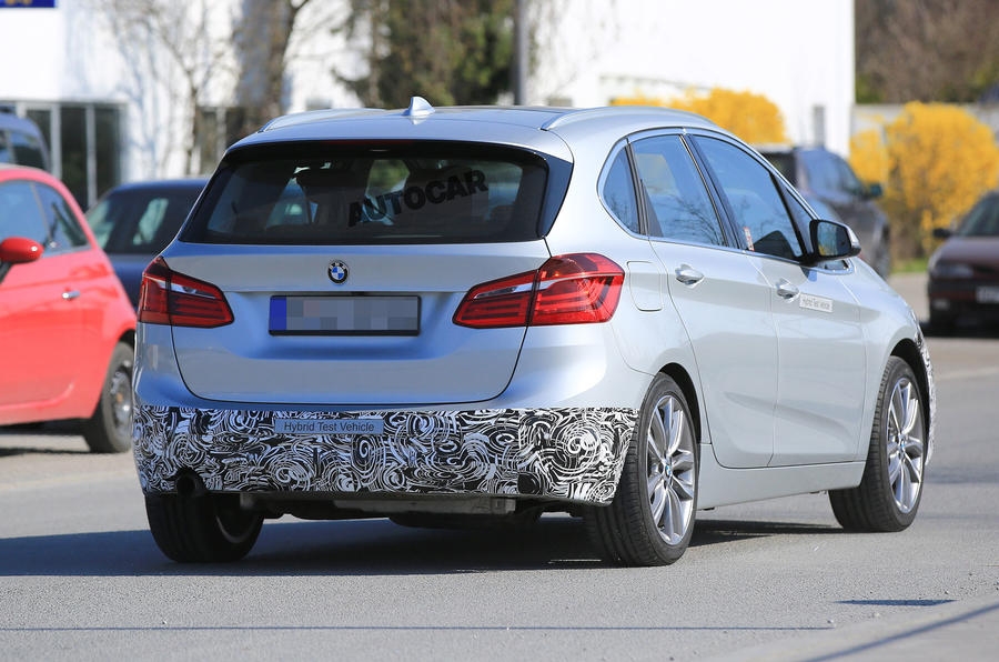 BMW Series 2 Active Tourer sắp có thế hệ nâng cấp "facelift" bmw series 2 active tourer sap co the he nang cap facelift