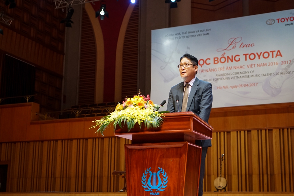 toyota phoi hop tang hoc bong ho tro tai nang tre am nhac viet nam