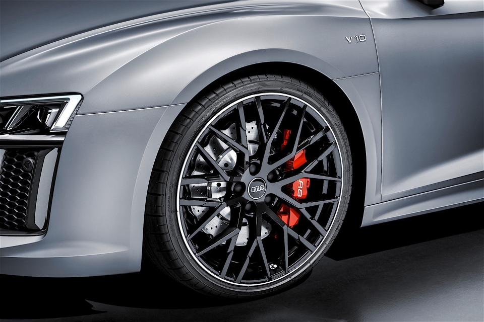 Audi R8 Coupe phiên bản giới hạn "Audi Sport Edition" xuất trận audi r8 coupe phien ban gioi han audi sport edition xuat tran