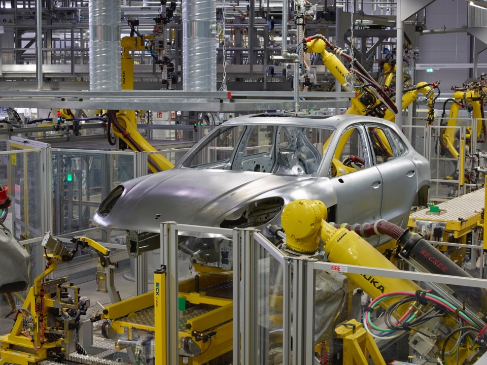 Bentley và Porsche sáp nhập nhiều khâu hoạt động nhằm tiết kiệm chi phí bentley va porsche sap nhap nhieu khau hoat dong nham tiet kiem chi phi