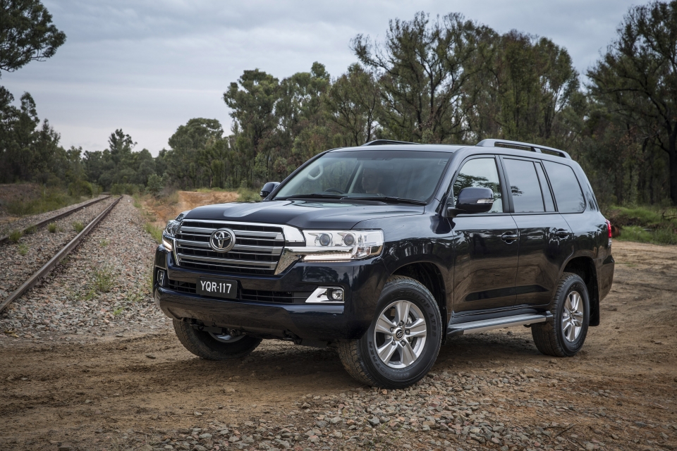Toyota tung ra 600 chiếc LandCruiser 200 Altitude Special Editions toyota tung ra 600 chiec landcruiser 200 altitude special editions