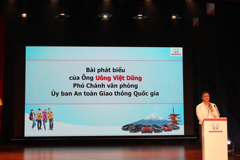 Vòng loại hội thi “Sinh viên lái xe ôtô an toàn năm 2018” diễn ra trong tháng 3 & 4 vong loai hoi thi sinh vien lai xe oto an toan nam 2018 dien ra trong thang 3 4