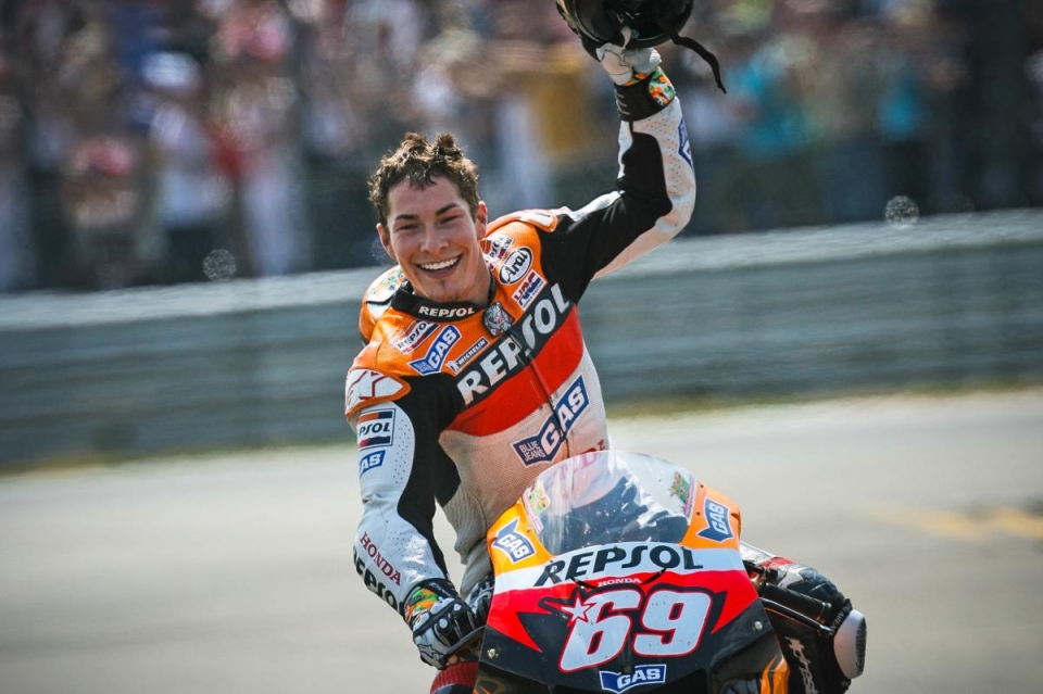 Nhà vô địch MotoGP Nicky Hayden qua đời vì tai nạn nha vo dich motogp nicky hayden qua doi vi tai nan