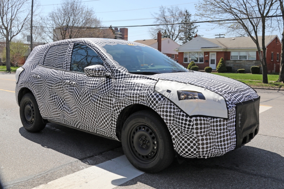 Ford Escape thế hệ thứ 4 hé lộ hình ảnh nội ngoại thất ford escape the he thu 4 he lo hinh anh noi ngoai that