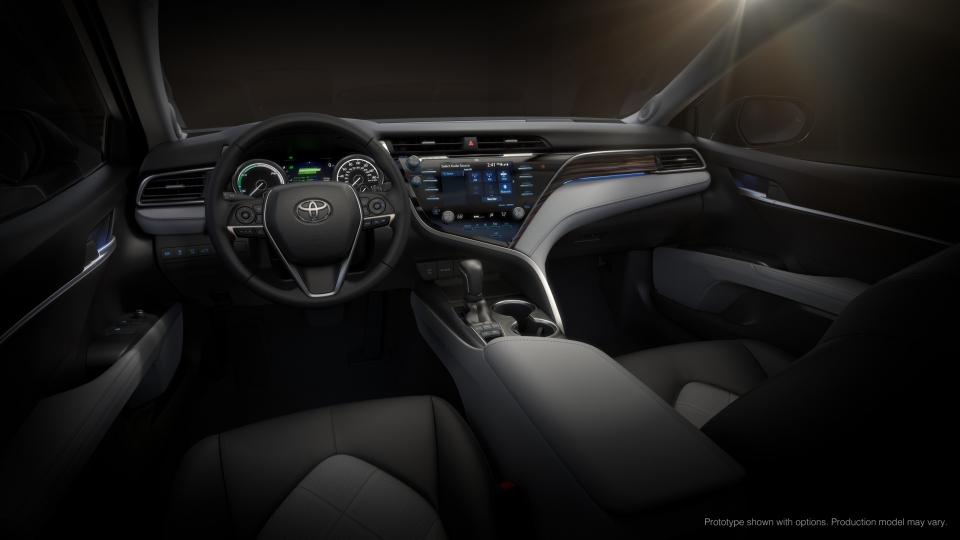 Toyota Camry 2018 sẽ được trang bị phần mềm thông tin giải trí hoàn toàn mới toyota camry 2018 se duoc trang bi phan mem thong tin giai tri hoan toan moi