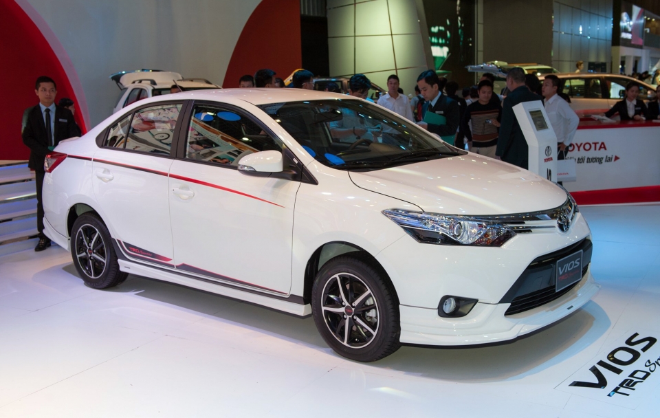 Toyota ra mắt VIOS 2017 "độ" bodykit TRD cao cấp tại thị trường Việt Nam toyota ra mat vios 2017 do bodykit trd cao cap tai thi truong viet nam