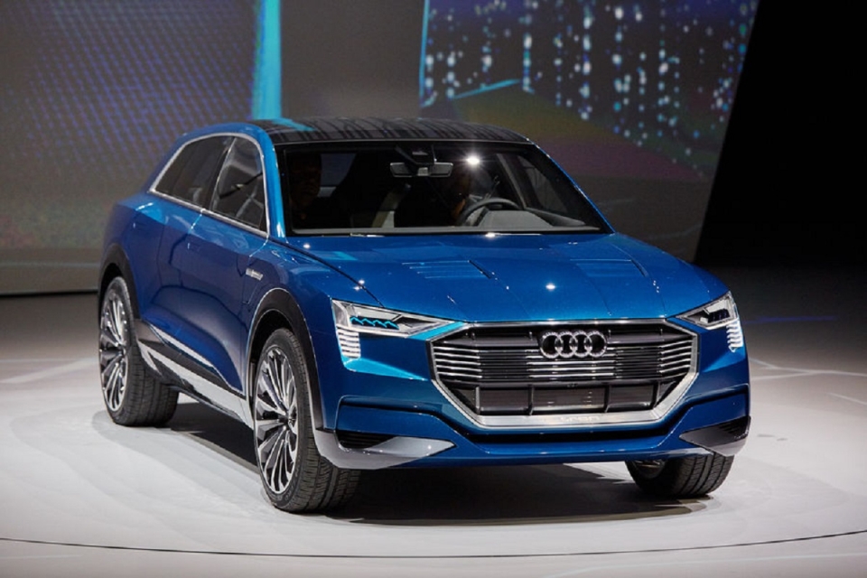 xe dien dau tay cua audi sport se la mot mau suv