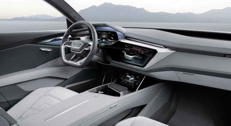 xe dien dau tay cua audi sport se la mot mau suv