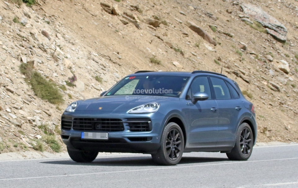 Porsche Cayenne 2018 sẵn sàng cho lịch ra mắt vào tháng 9/2017 porsche cayenne 2018 san sang cho lich ra mat vao thang 92017