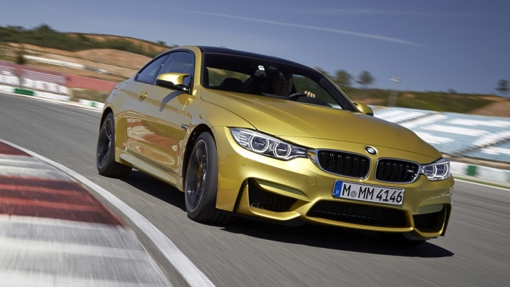 BMW bỏ trục các đăng sợi carbon trên M3 và M4 để giải quyết bài toán khí thải