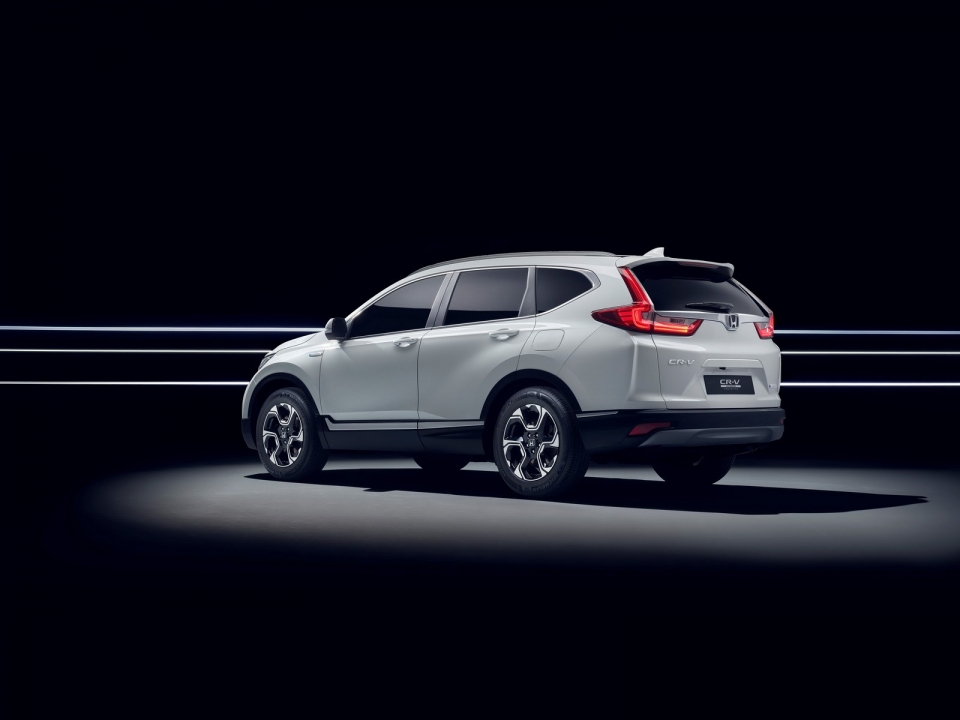 frankfurt 2017 honda he lo cr v hybrid truoc them trien lam