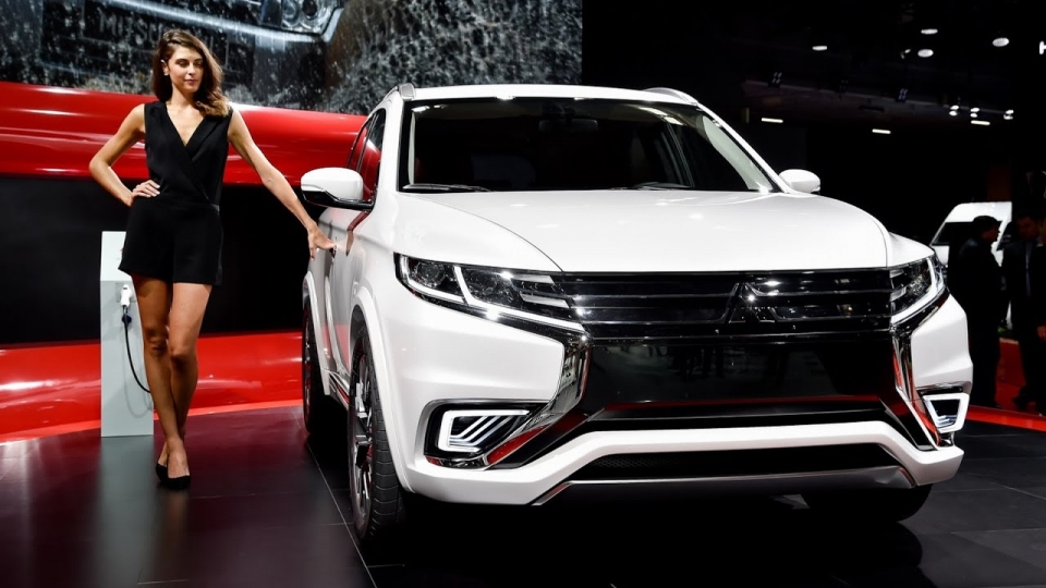 Mitsubishi Pajero và Nissan Patrol sẽ chia sẻ chung nền tảng mitsubishi pajero va nissan patrol se chia se chung nen tang