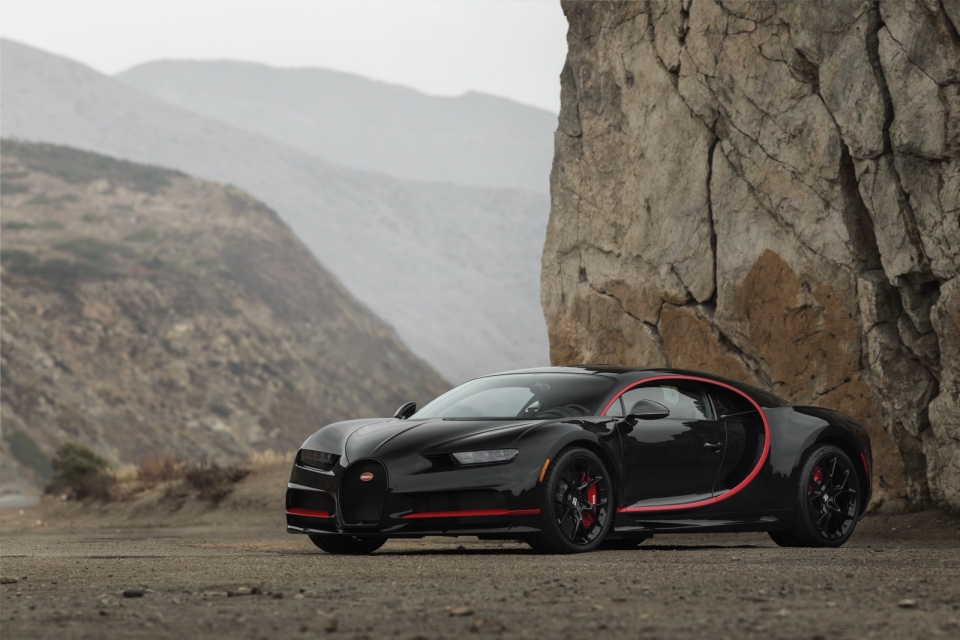 bugatti trieu hoi chiron vi loi han o gia giu ghe lai