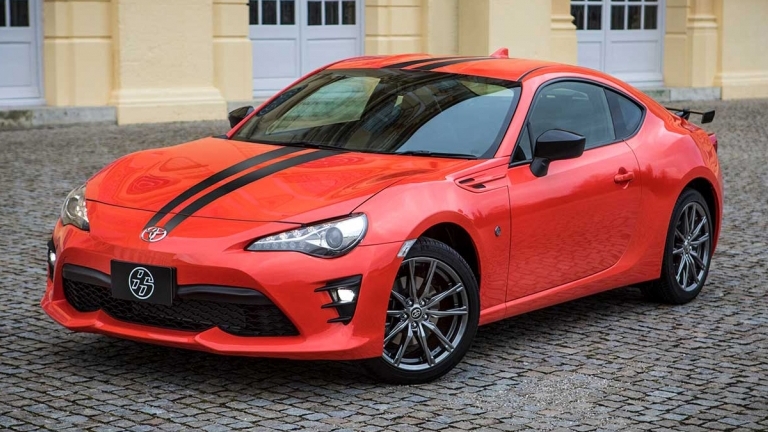 Toyota tăng cường tiện nghi trên 86 thế hệ 2018