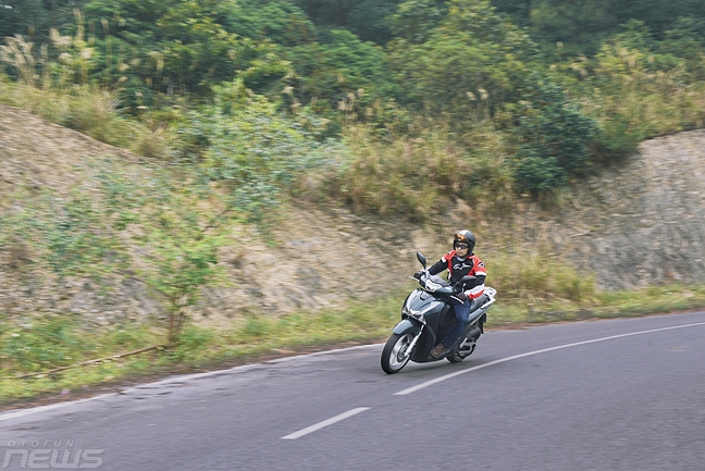 honda sh 150 abs suc hap dan tu nhung nghich ly