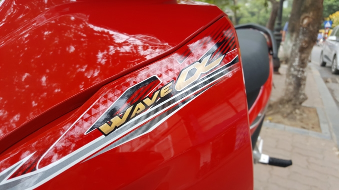 Chiếc xe Honda Wave trong đời sống người Việt