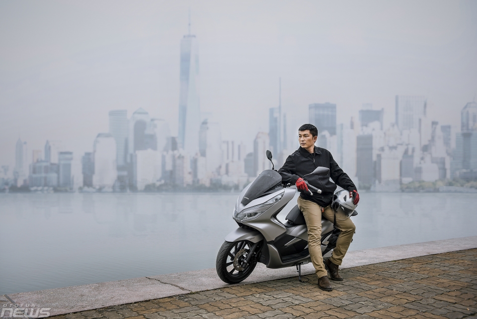 trai nghiem nhanh saloon duong pho honda pcx 150