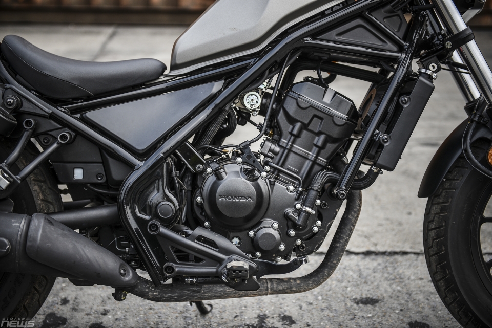Honda Rebel 300: Sự trở lại của "kẻ nổi loạn" honda rebel 300 su tro lai cua ke noi loan