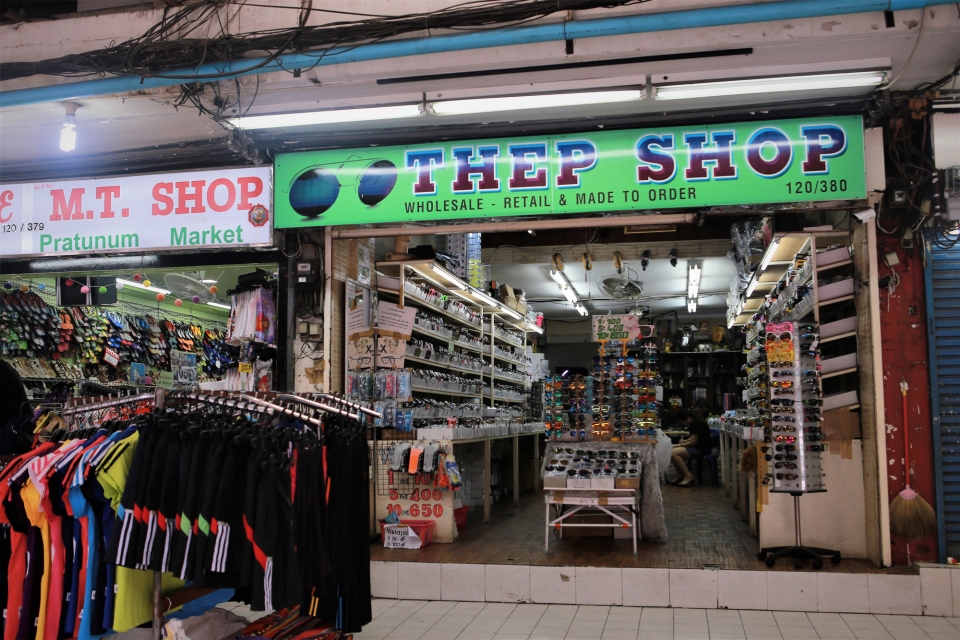 cho troi bangkok thien duong mua sam va am thuc chatuchak