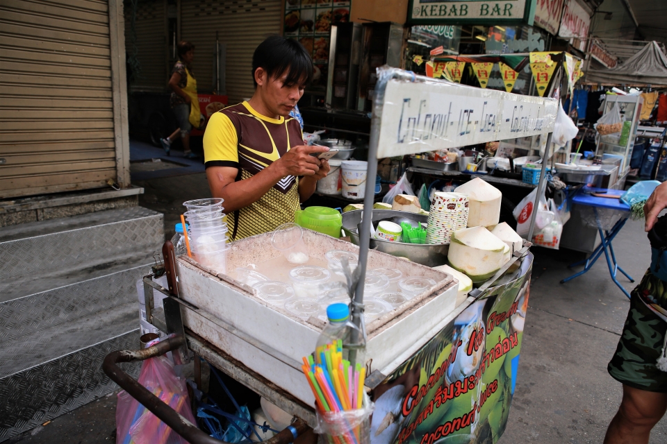 cho troi bangkok thien duong mua sam va am thuc chatuchak