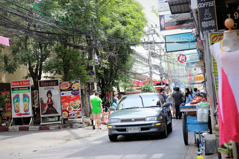 cho troi bangkok thien duong mua sam va am thuc chatuchak
