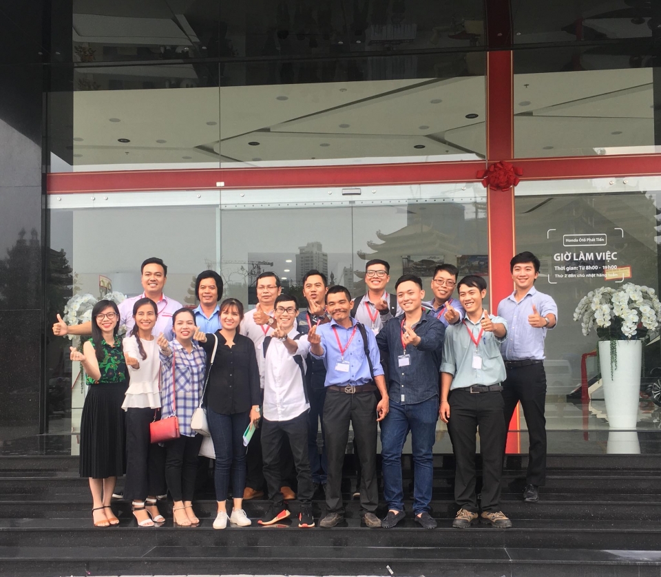 Honda Việt Nam sắp khai trương đại lý mô tô phân khối lớn đầu tiên honda viet nam sap khai truong dai ly mo to phan khoi lon dau tien