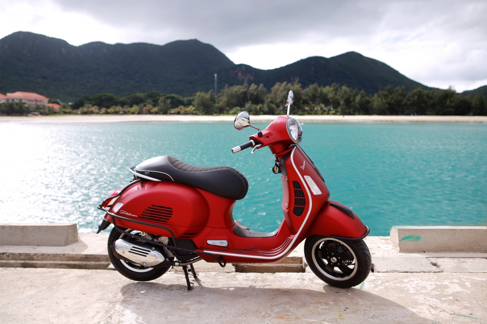 Vespa GTS Super 2017: Quyến rũ, cảm xúc và tự do! vespa gts super 2017 quyen ru cam xuc va tu do