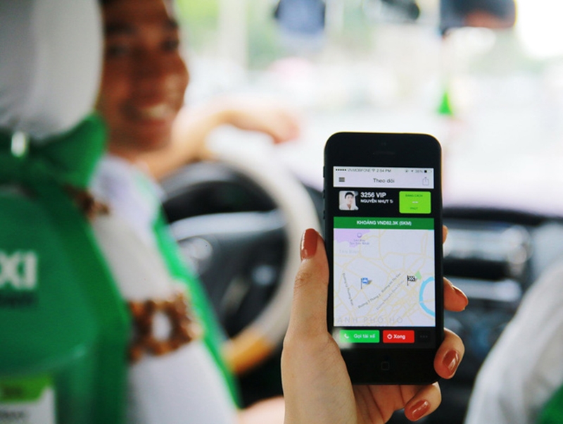 Cuộc chiến taxi và phát súng mở màn của cách mạng 4.0 cuoc chien taxi va phat sung mo man cua cach mang 40