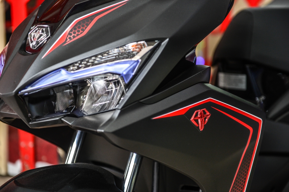 honda air blade 2018 uu the tuyet doi nho dung hoa cong nang va phong cach