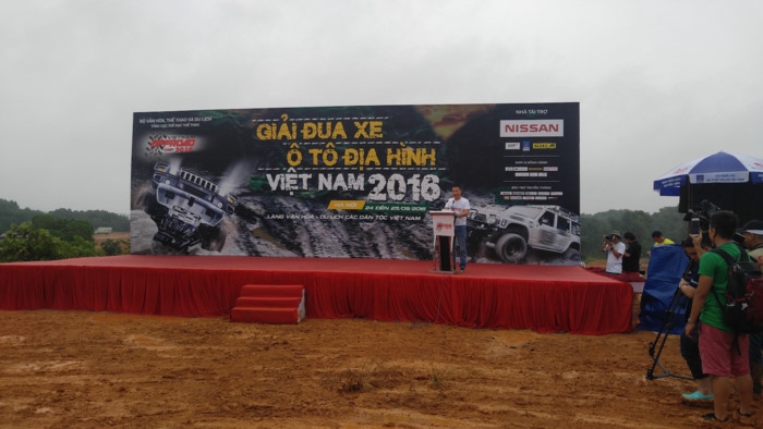 voc 2016 doan xe dia hinh doi mua dieu hanh khai mac