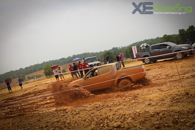voc 2015 hanh trinh chinh phuc ngoi vuong cua mitsubishi triton