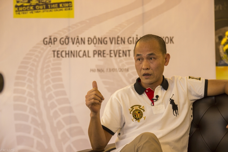 knock out the king cuoc choi off road toc do cao khong danh cho tay mo