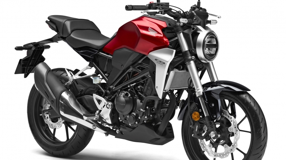 Honda giới thiệu bộ đôi CB300R và Super Cub 110 2018 tại Thái Lan