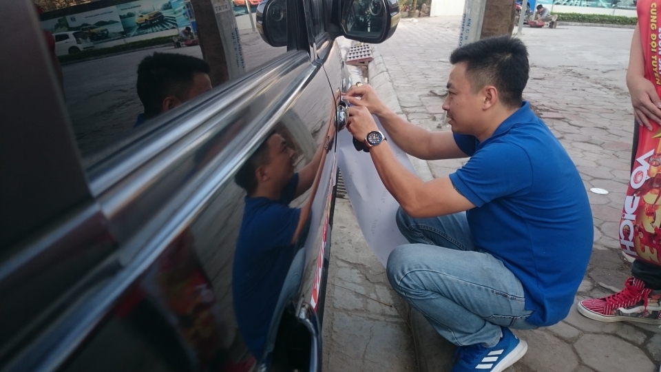 OTOFUN phát miễn phí decal cổ động đội tuyển U23 Việt Nam otofun phat mien phi decal co dong doi tuyen u23 viet nam