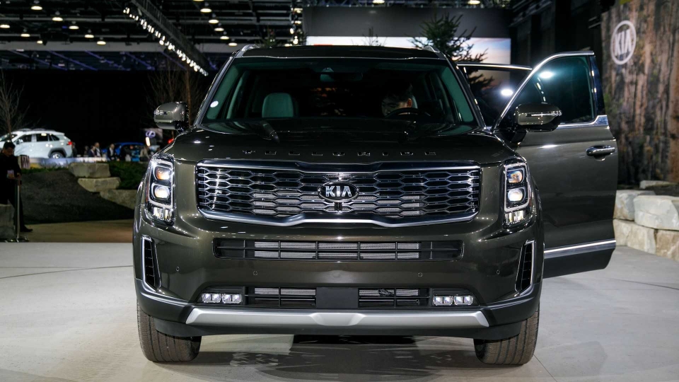 Kia Telluride 8 chỗ lộ diện với thiết kế rất đẹp suv dau bang kia telluride lo dien voi 8 cho ngoi