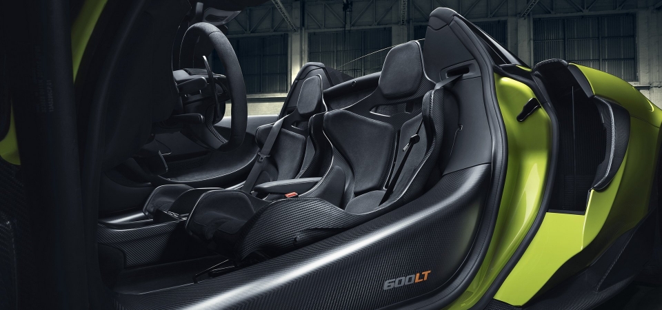 Siêu xe thể thao mui trần McLaren 600LT Spider có giá 265.500 USD sieu xe the thao mui tran mclaren 600lt spider co gia 265500 usd