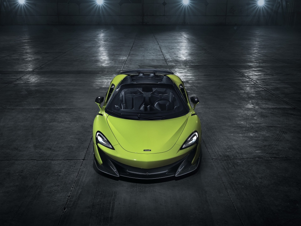 Siêu xe thể thao mui trần McLaren 600LT Spider có giá 265.500 USD sieu xe the thao mui tran mclaren 600lt spider co gia 265500 usd