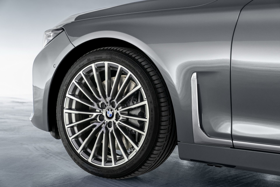 BMW 7-Series 2020 lộ diện đối đầu Audi A8 bmw 7 series 2020 lo dien doi dau audi a8