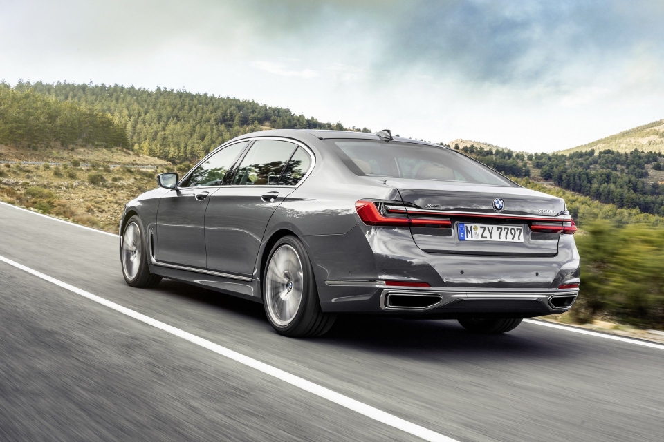 BMW 7-Series 2020 lộ diện đối đầu Audi A8 bmw 7 series 2020 lo dien doi dau audi a8