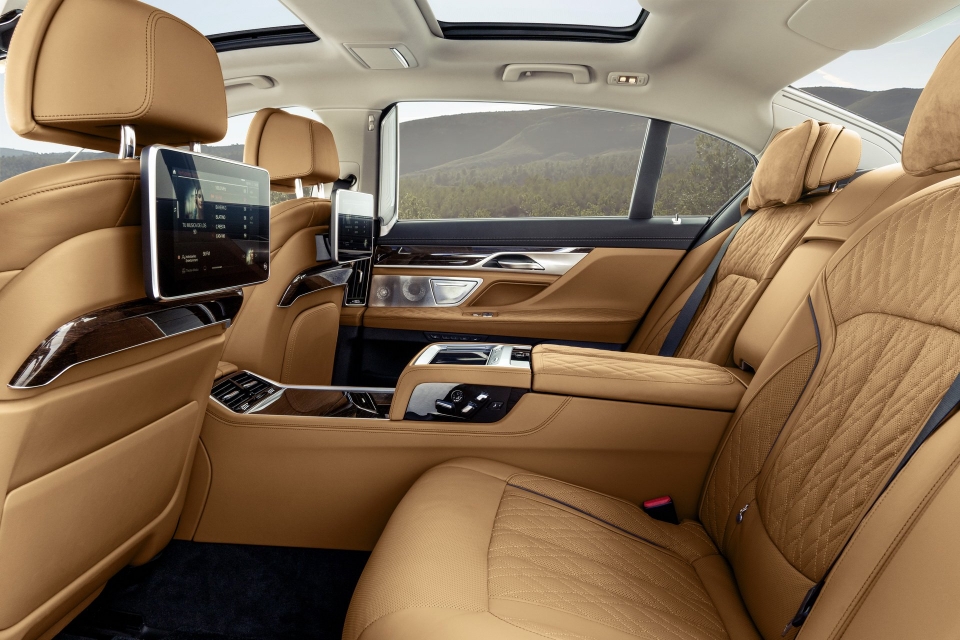 BMW 7-Series 2020 lộ diện đối đầu Audi A8 bmw 7 series 2020 lo dien doi dau audi a8