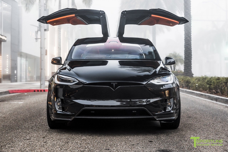 SUV chạy điện Tesla Model X hai màu cam - đen ấn tượng của T-Sportline suv chay dien tesla model x hai mau cam den an tuong cua t sportline