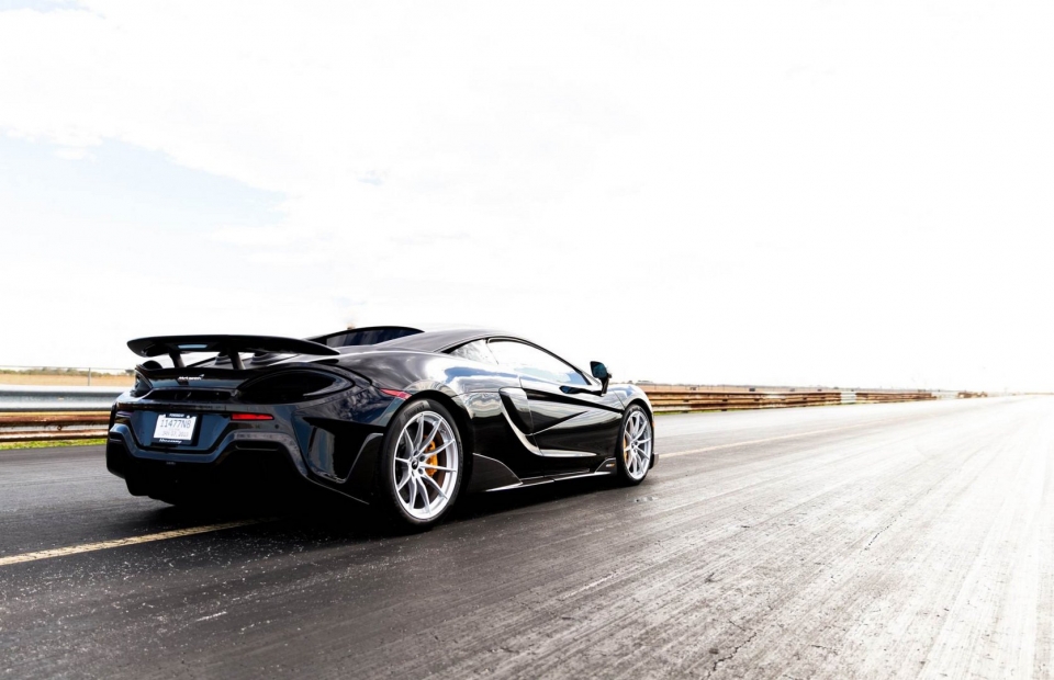 hennessey khoe mclaren 600lt coupe 800 ma luc