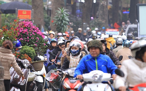 Bảo đảm trật tự an toàn giao thông trong dịp lễ hội Xuân và Quý I/2017